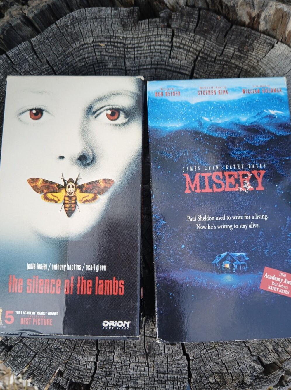 Vintage Thriller/Horror VHS Tape Bundle - Silence of the Lambs & Misery